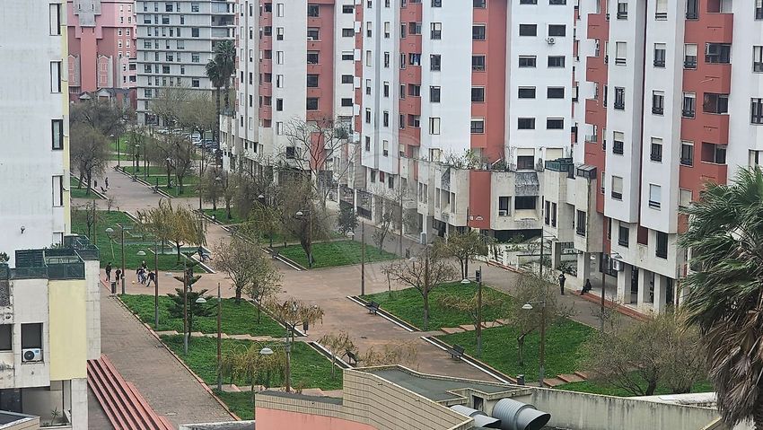 出租公寓 t2在Rua Poeta Bocage