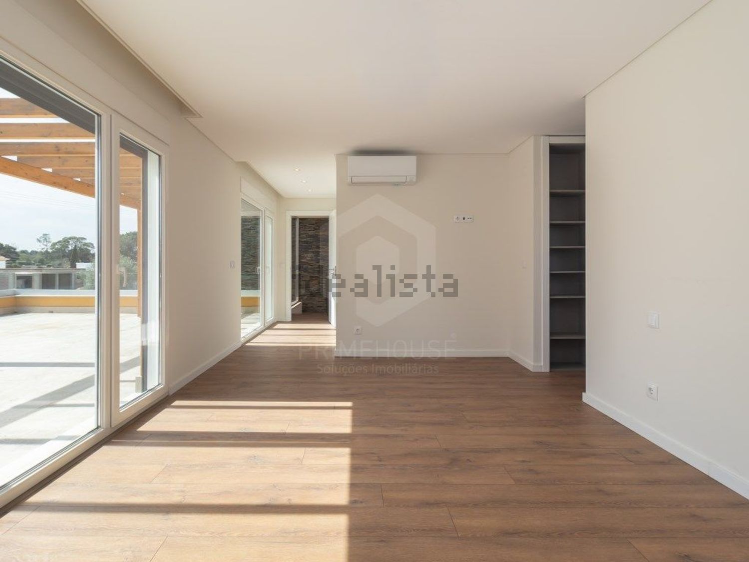 小楼房或独栋别墅出售在Rua das Galeotas, 14 - 居住