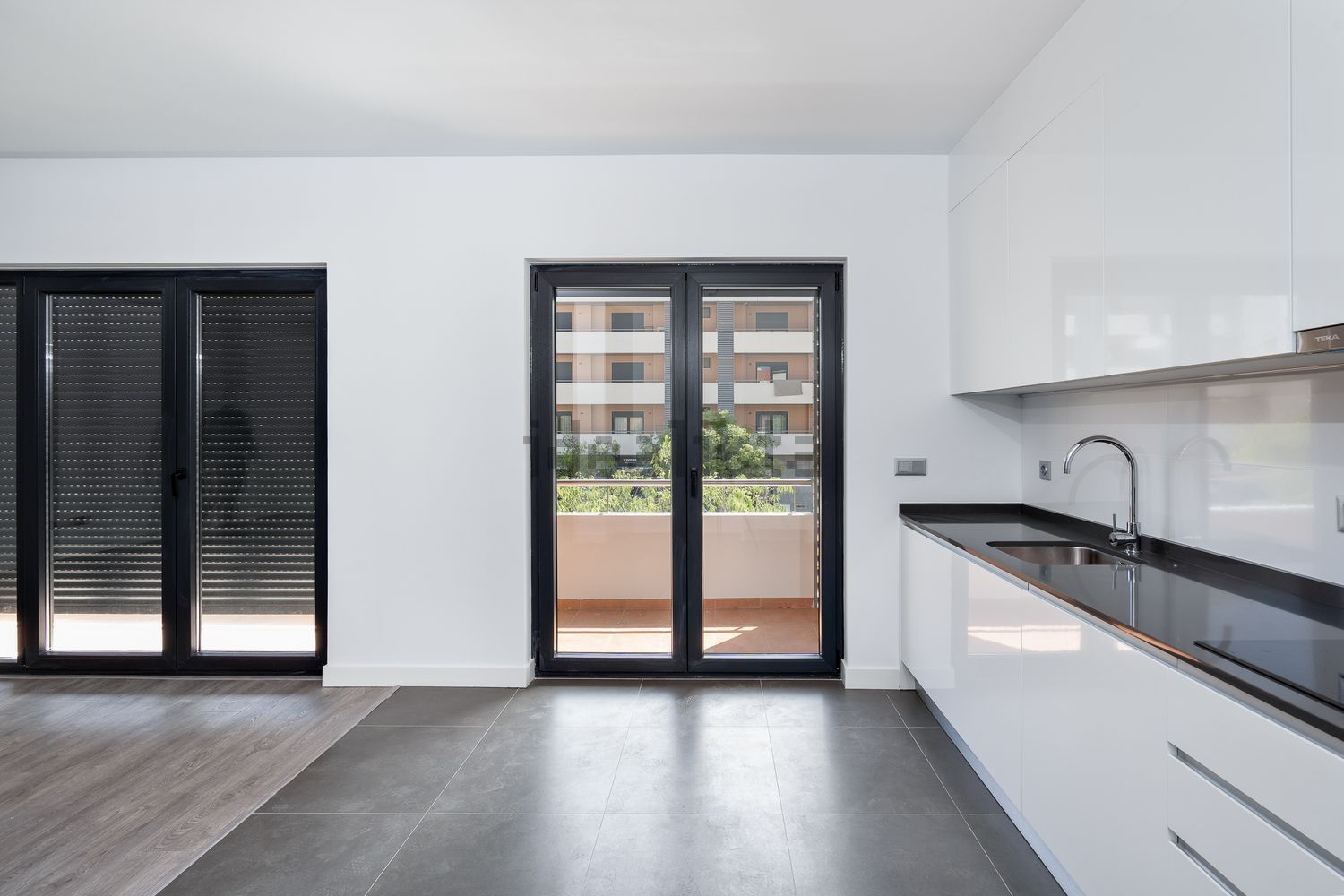 公寓 t3出售在Rua do Fogueiro, 90 - 厨房