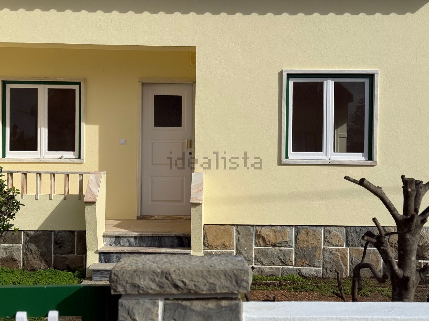 出租双拼别墅在Rua Alberto Tota - 外立面