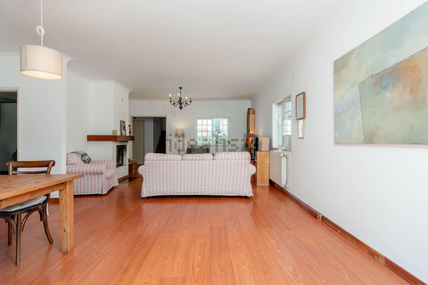 小楼房或独栋别墅出售在Rua das Bolotas s/n - 客厅