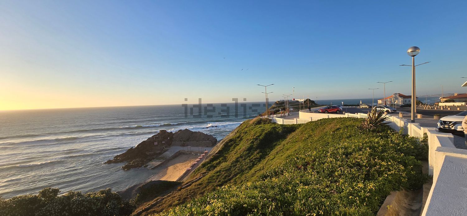 公寓 t2出售在Rua General Humberto Delgado, 6 - 视线