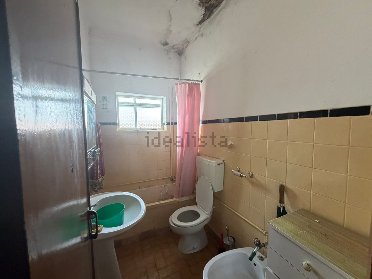 公寓 t2出售在Rua 27 de Outubro - 卫生间