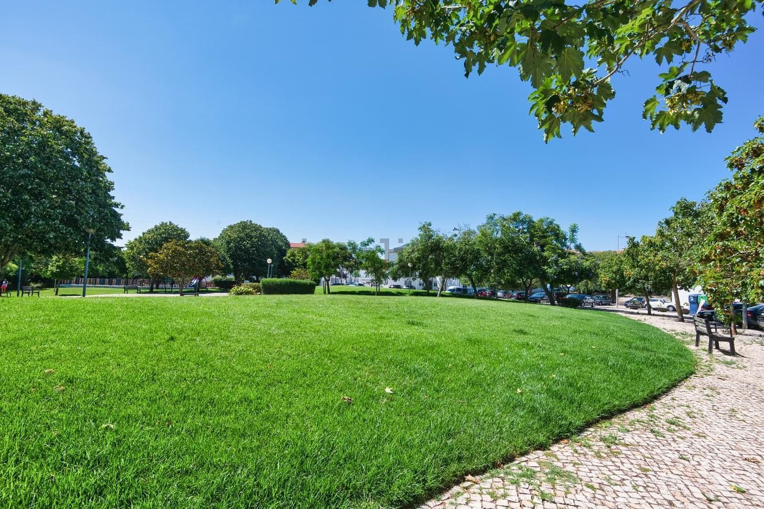 出租公寓 t3在Estrada Principal do Outeiro - 花园