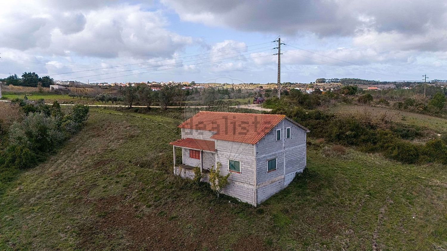 小楼房或独栋别墅出售Gataria s/n - 外立面