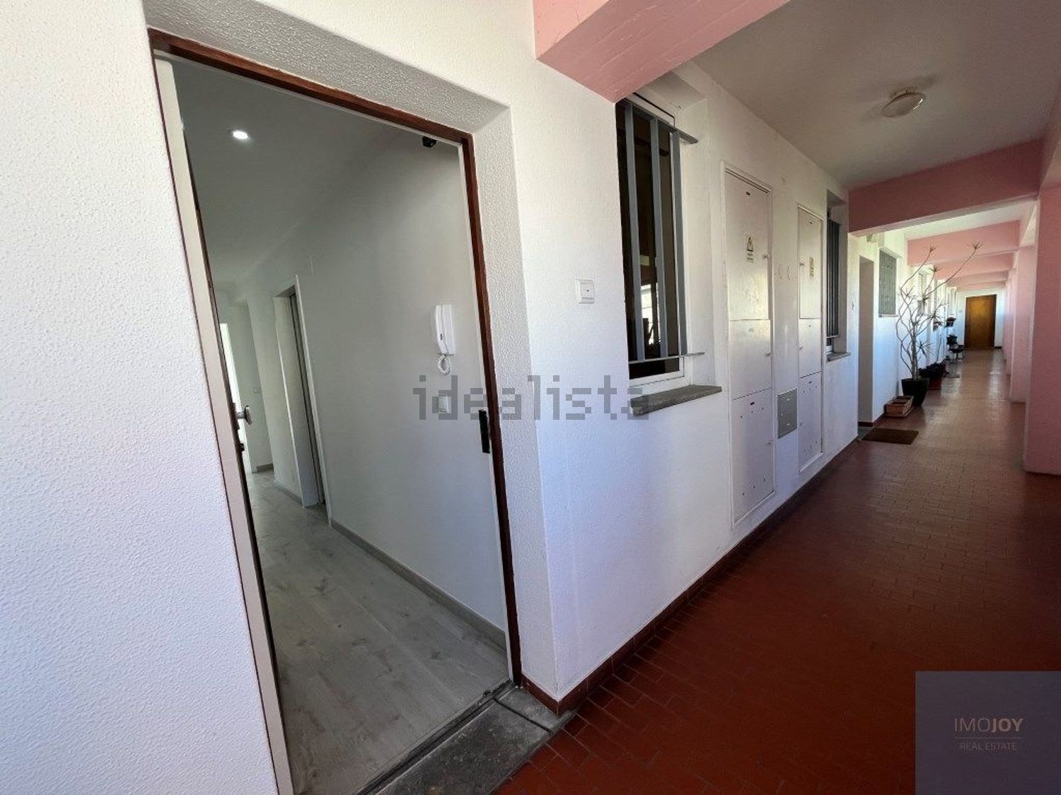 出租公寓 t2在Rua Ana de Castro Osório, 10 - 前厅