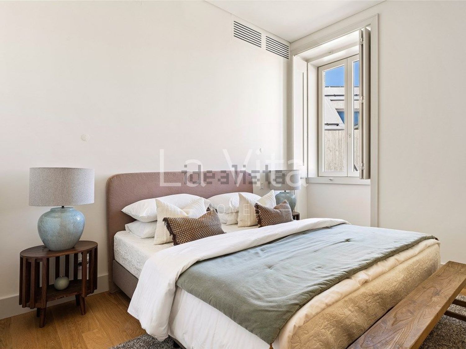 双拼别墅出售在Avenida Marginal - 卧室