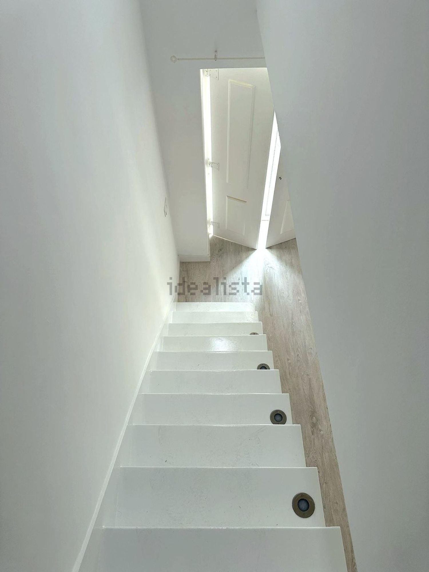 出租复式公寓在Príncipe Real - 楼梯