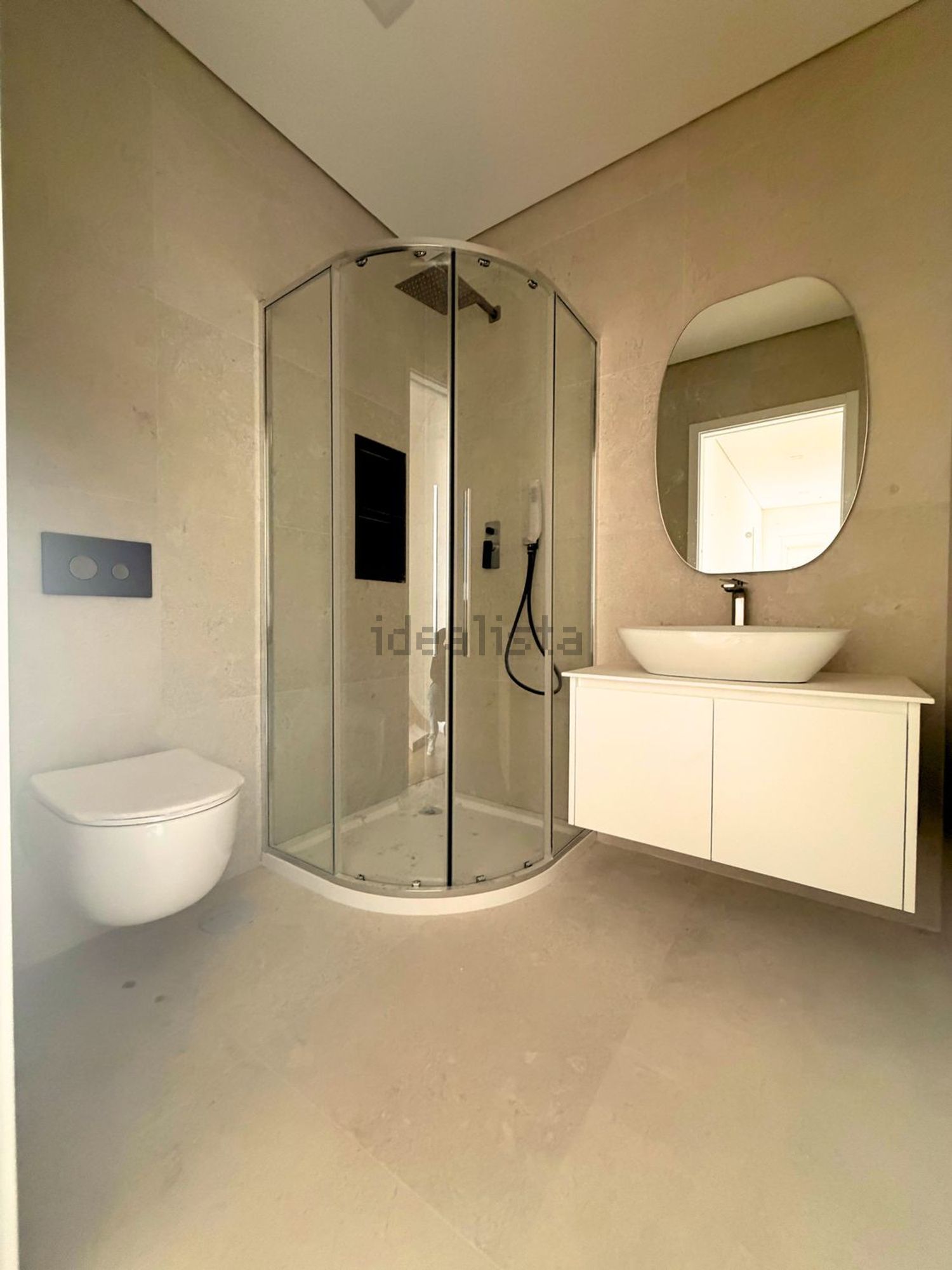 出租公寓 t2在Porto Salvo - 卫生间