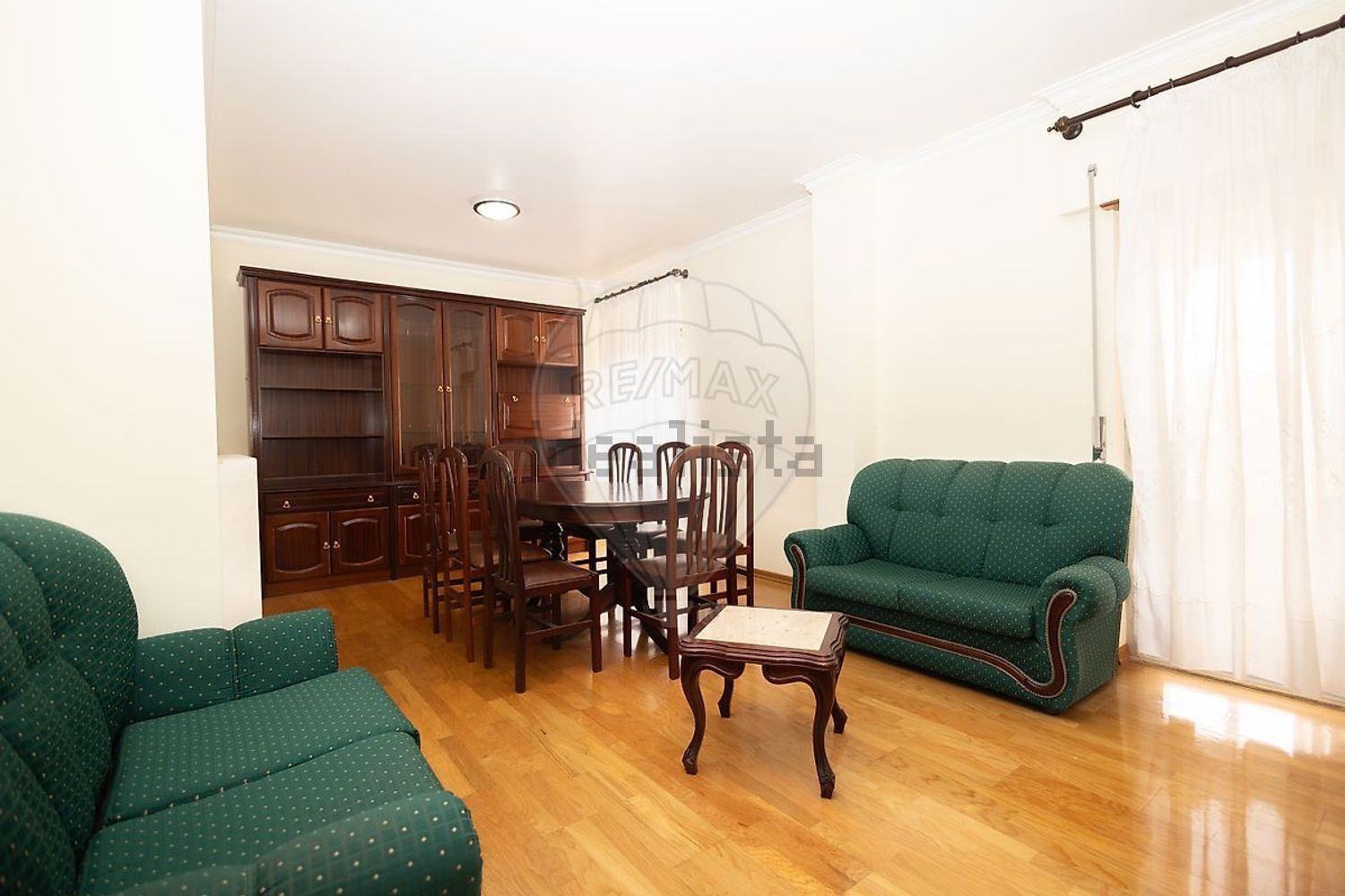 出租公寓 t2在Praceta Libânia do Carmo Galvão - 客厅