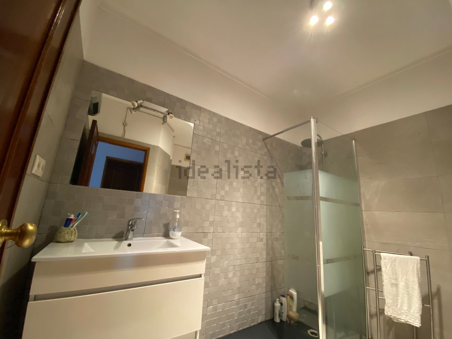 公寓 t2出售在Rua Ary dos Santos, 19 - 卫生间