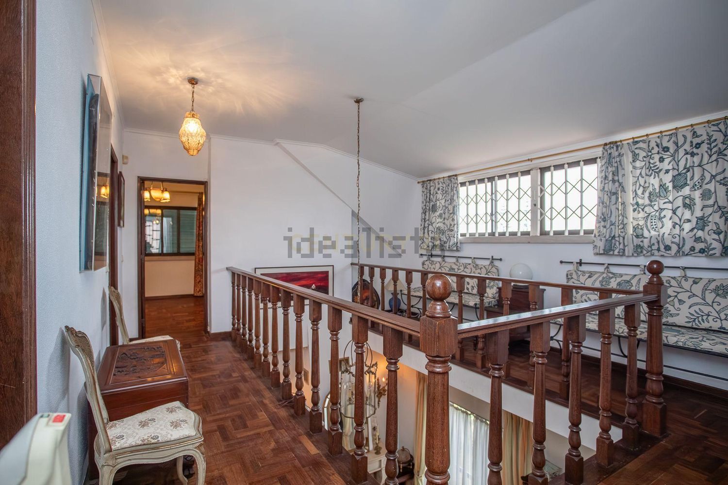 小楼房或独栋别墅出售在Cobre - 详情