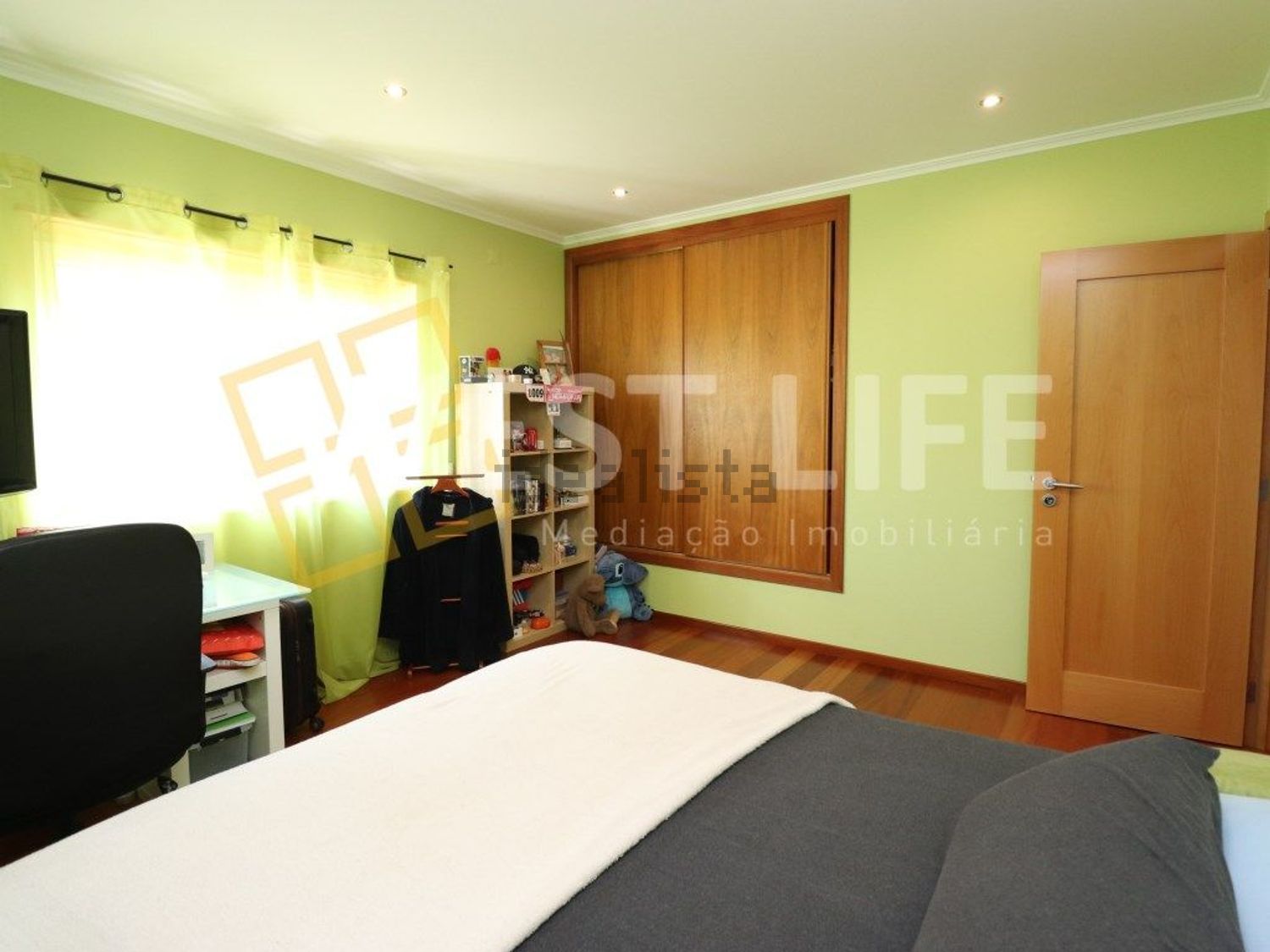 小楼房或独栋别墅出售在Vila de Colares - Mucifal - 卧室