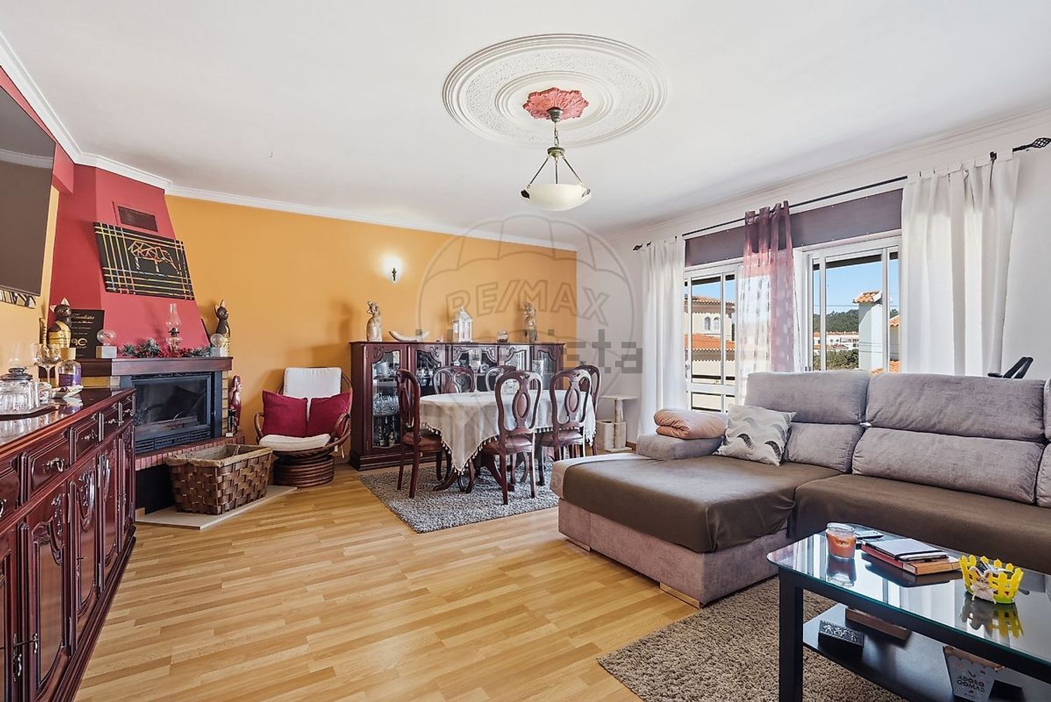 公寓 t3出售在Rua da Broeira - 客厅