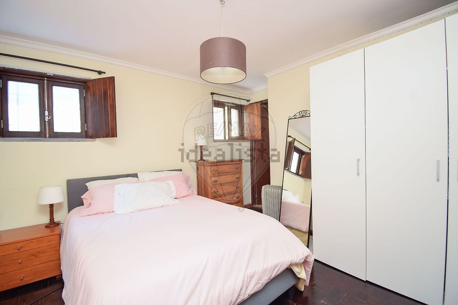 小楼房或独栋别墅出售在Rua da Quinta das Palmeiras - 卧室