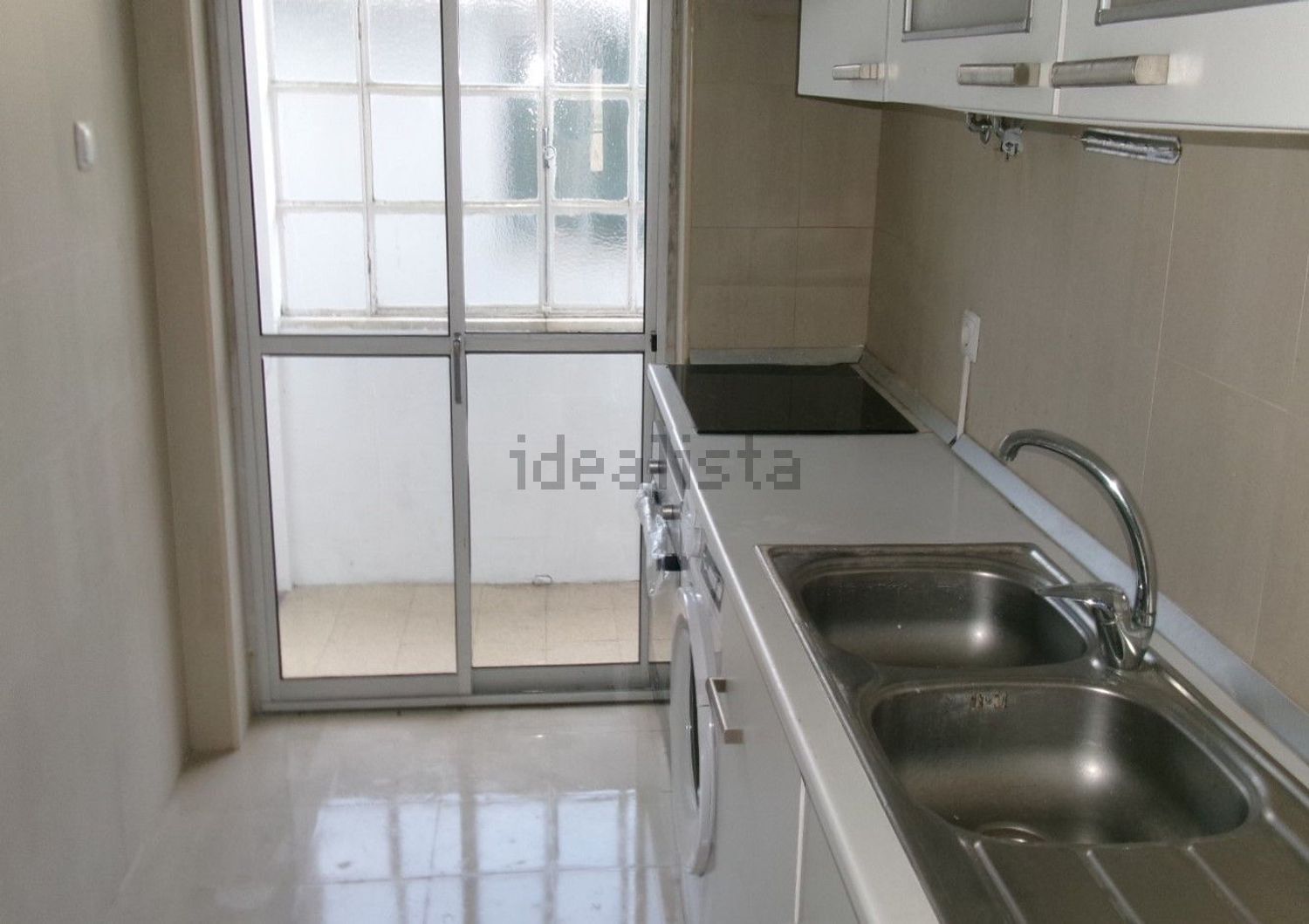 公寓 t3出售在Rua João José do Nascimento Costa - 详情