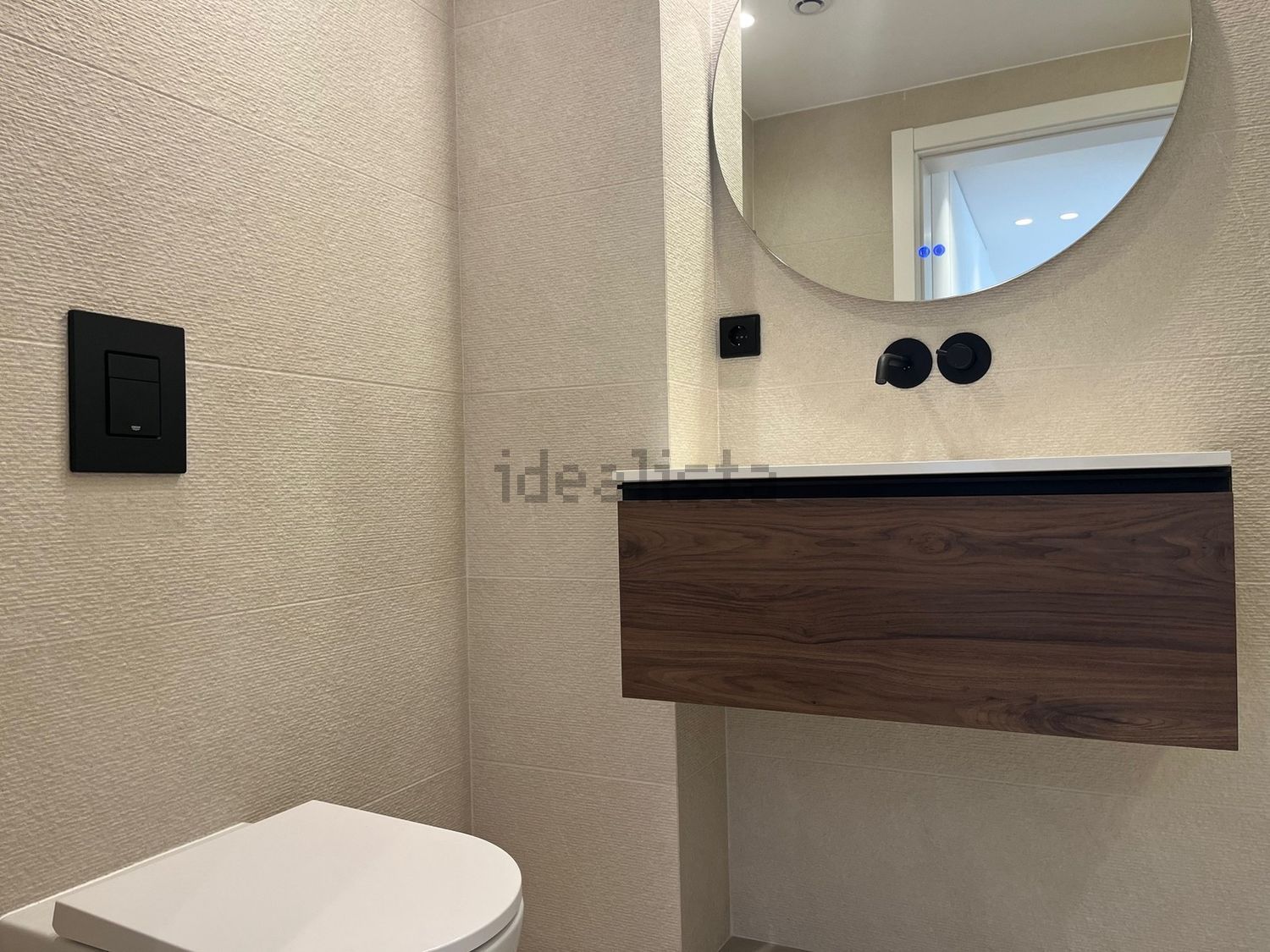 公寓 t1出售在Avenida Tenente Valadim - 卫生间