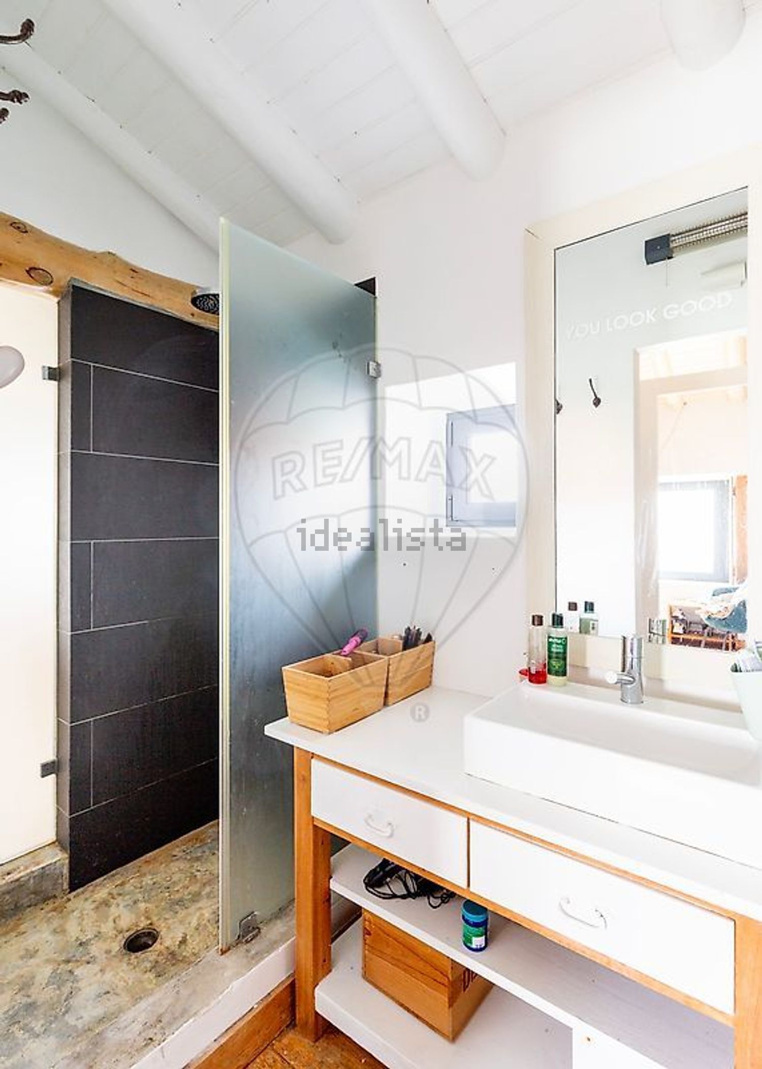 小楼房或独栋别墅出售在Estrada da Moucheira - 卫生间