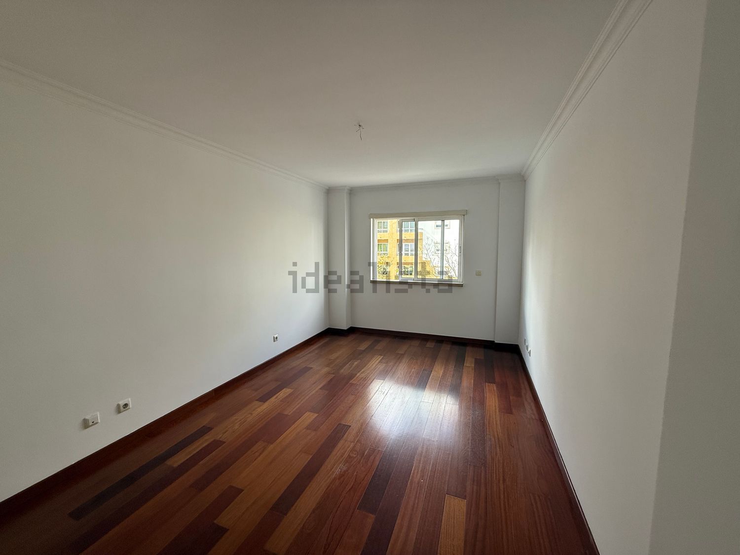 出租公寓 t2在Rua José Farinha, 24 - 居住