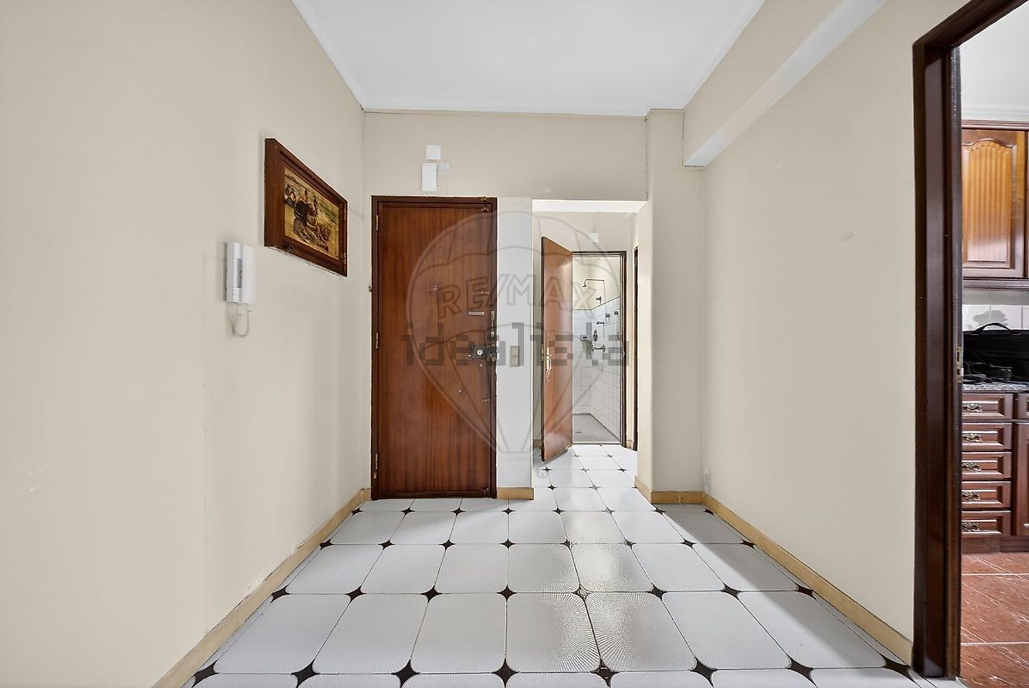 公寓 t3出售在Rua de São João - 过道