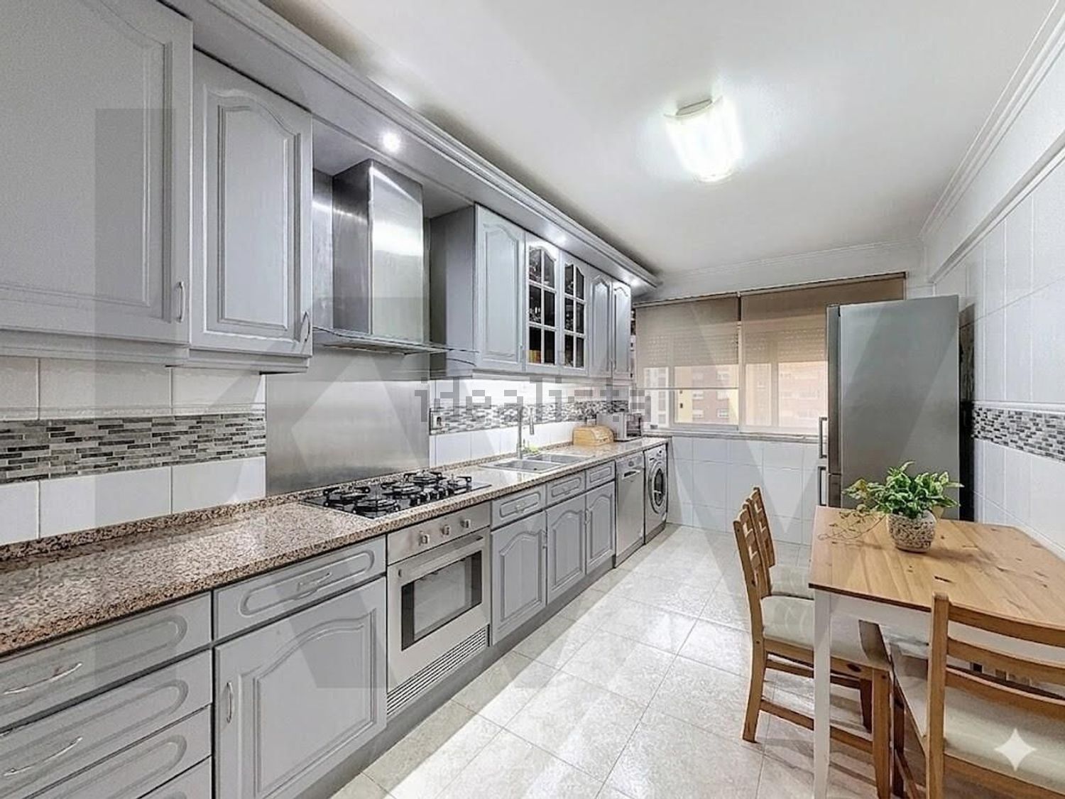 公寓 t3出售在Praceta João Villaret, 3 - 厨房