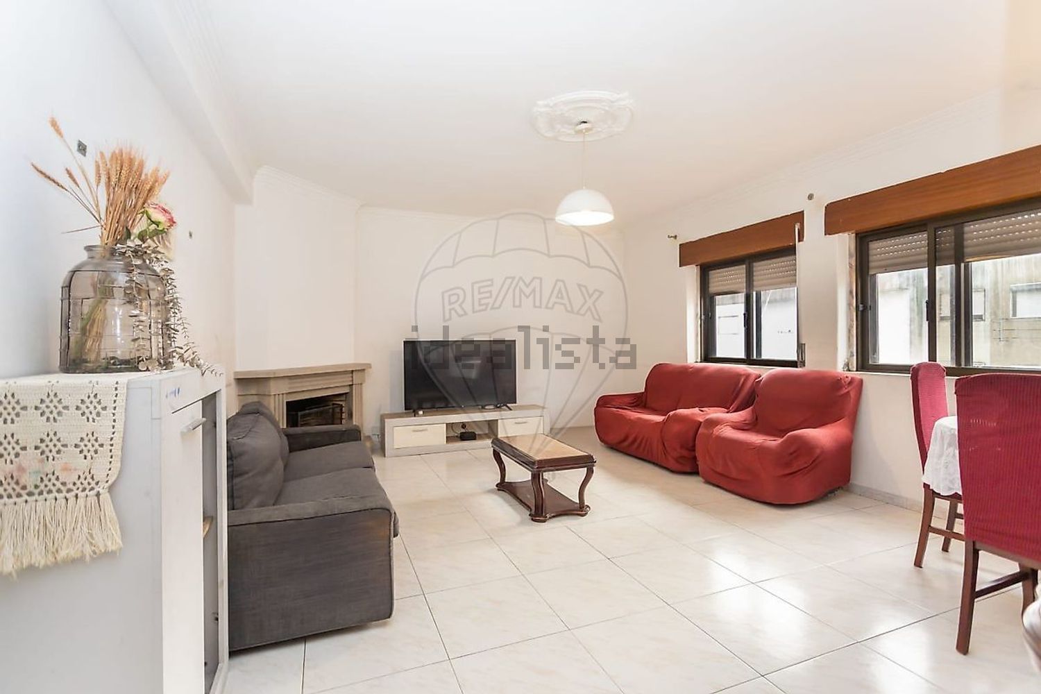 公寓 t3出售在Rua Maria Amália Vaz de Carvalho - 客厅