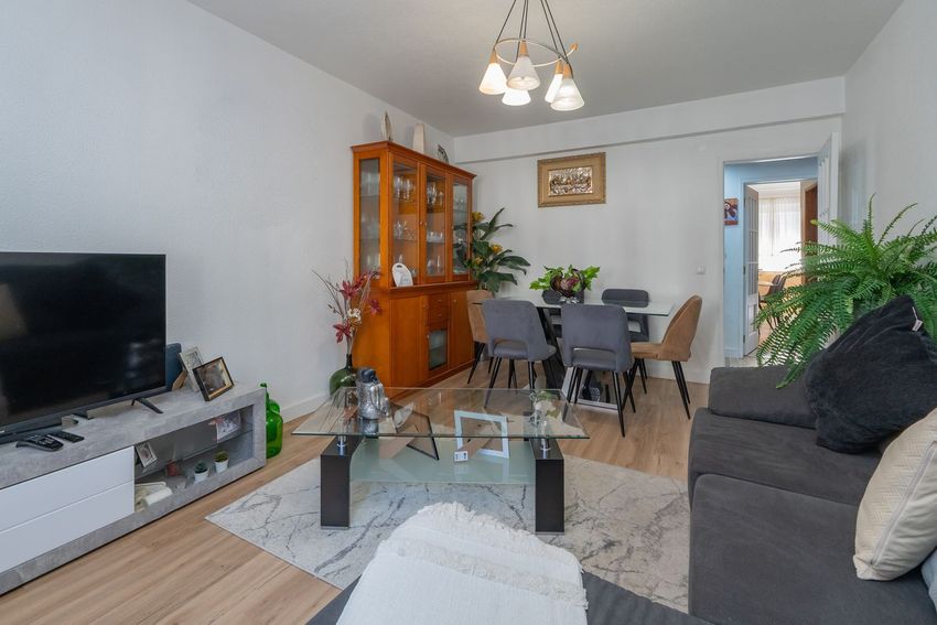 公寓 t3出售在Praceta Fernando Namora