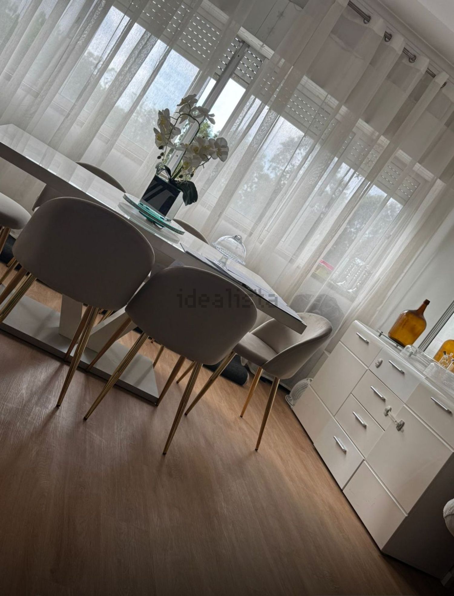 出租房间在Avenida 25 de Abril, 79 - 客厅