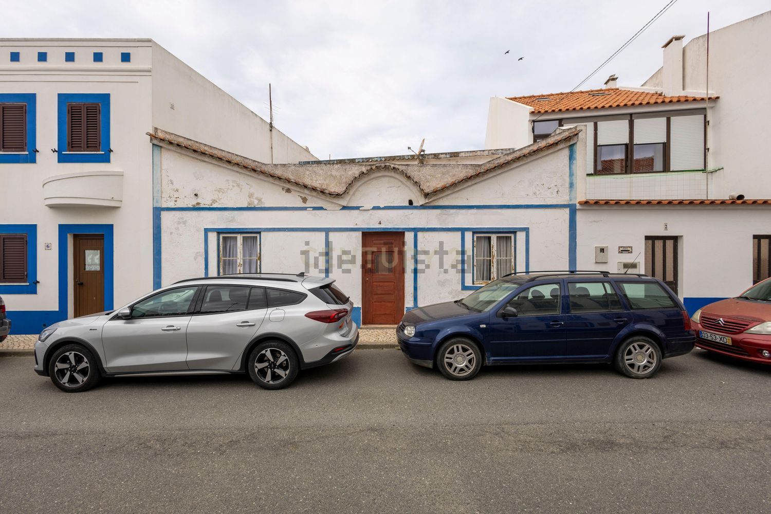 小楼房或独栋别墅出售在Rua Candido da Silva - 视线