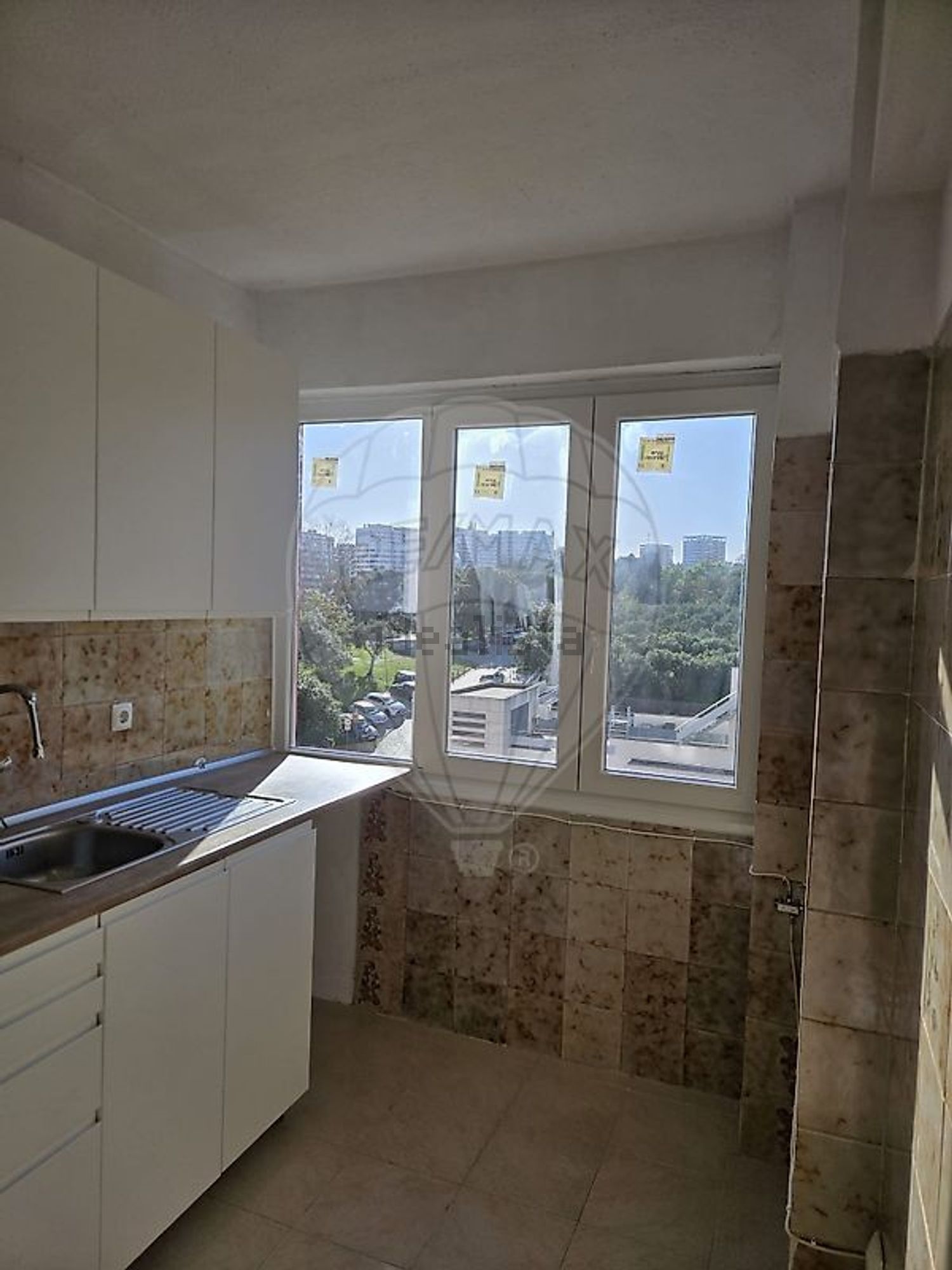 出租公寓 t3在Avenida Dom Vicente Afonso Valente - 厨房