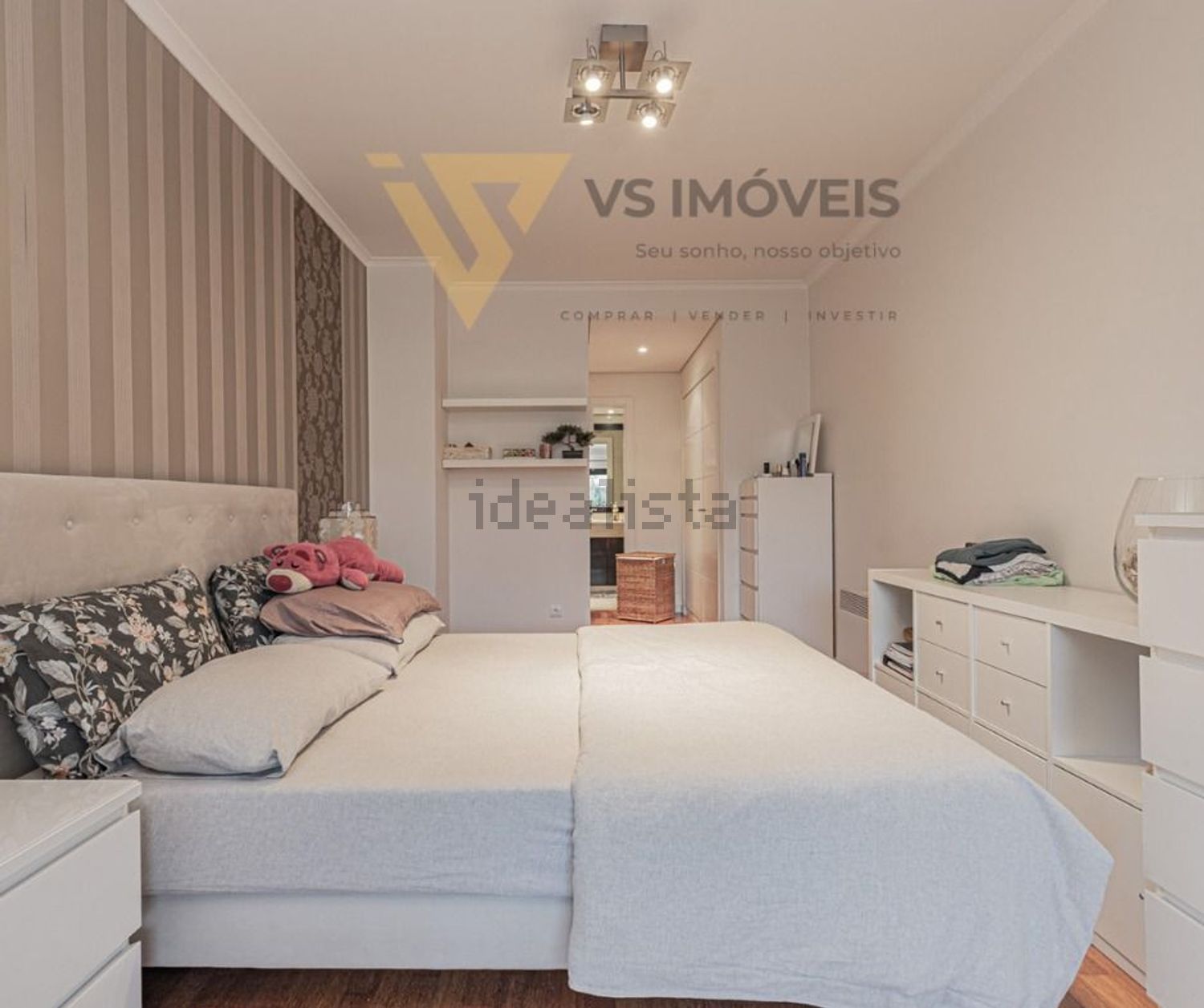 出租公寓 t2在Rua dos Faisões - 卧室