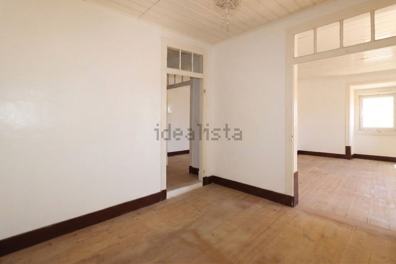 小楼房或独栋别墅出售在Rua do Pocinho - 餐厅