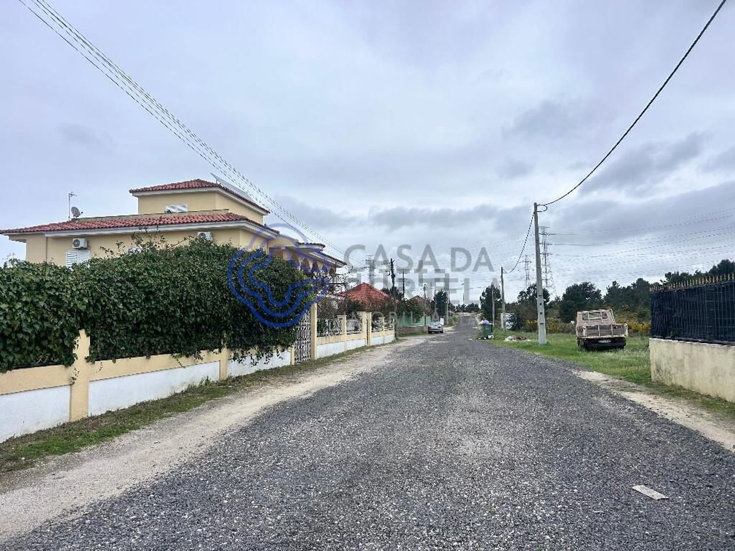 小楼房或别墅出售在Rua Primavera - 外立面