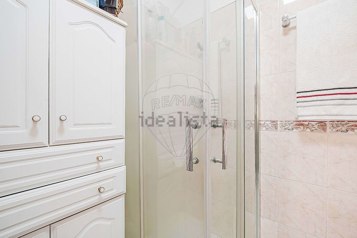 公寓 t3出售在Rua José Régio - 卫生间