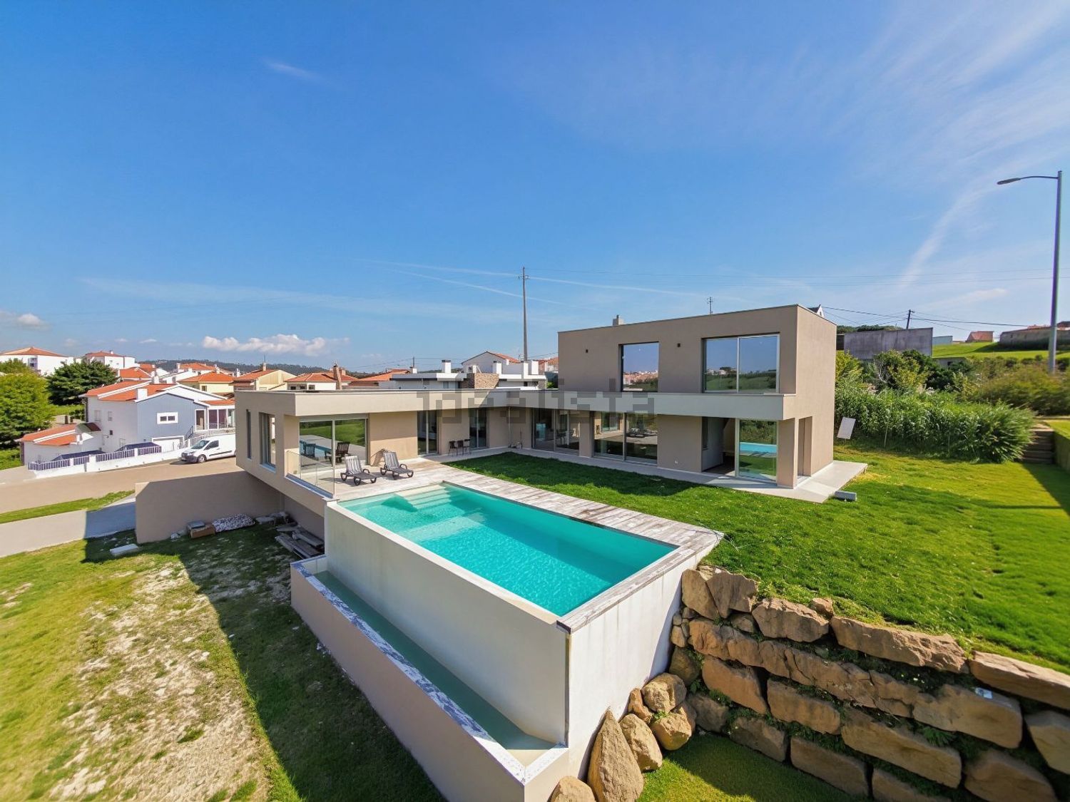 小楼房或独栋别墅出售在Zambujal - Longo da Vila - 游泳池