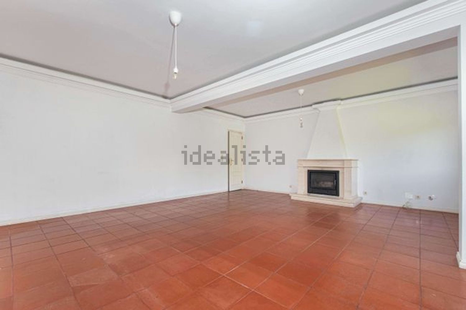 公寓 t4出售在Estrada Águas Livres - 客厅