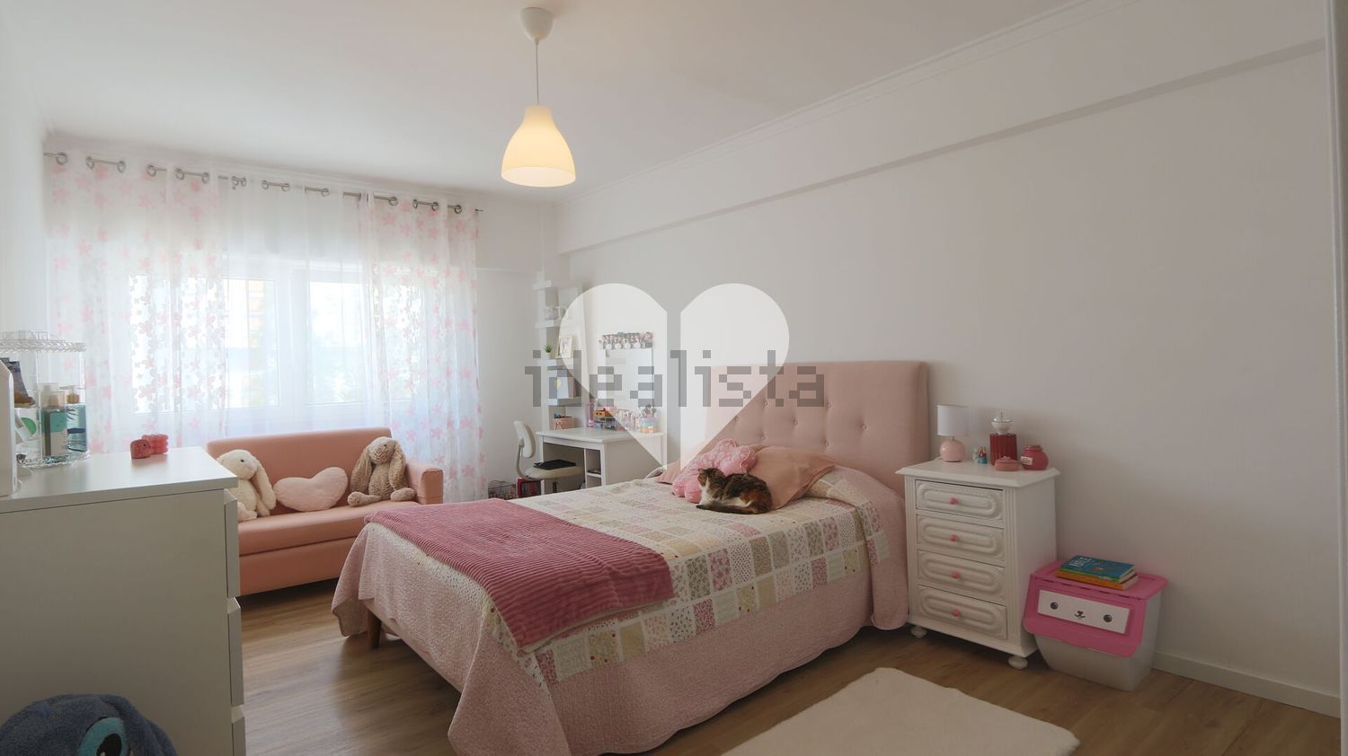 公寓 t4出售在Massamá - 卧室