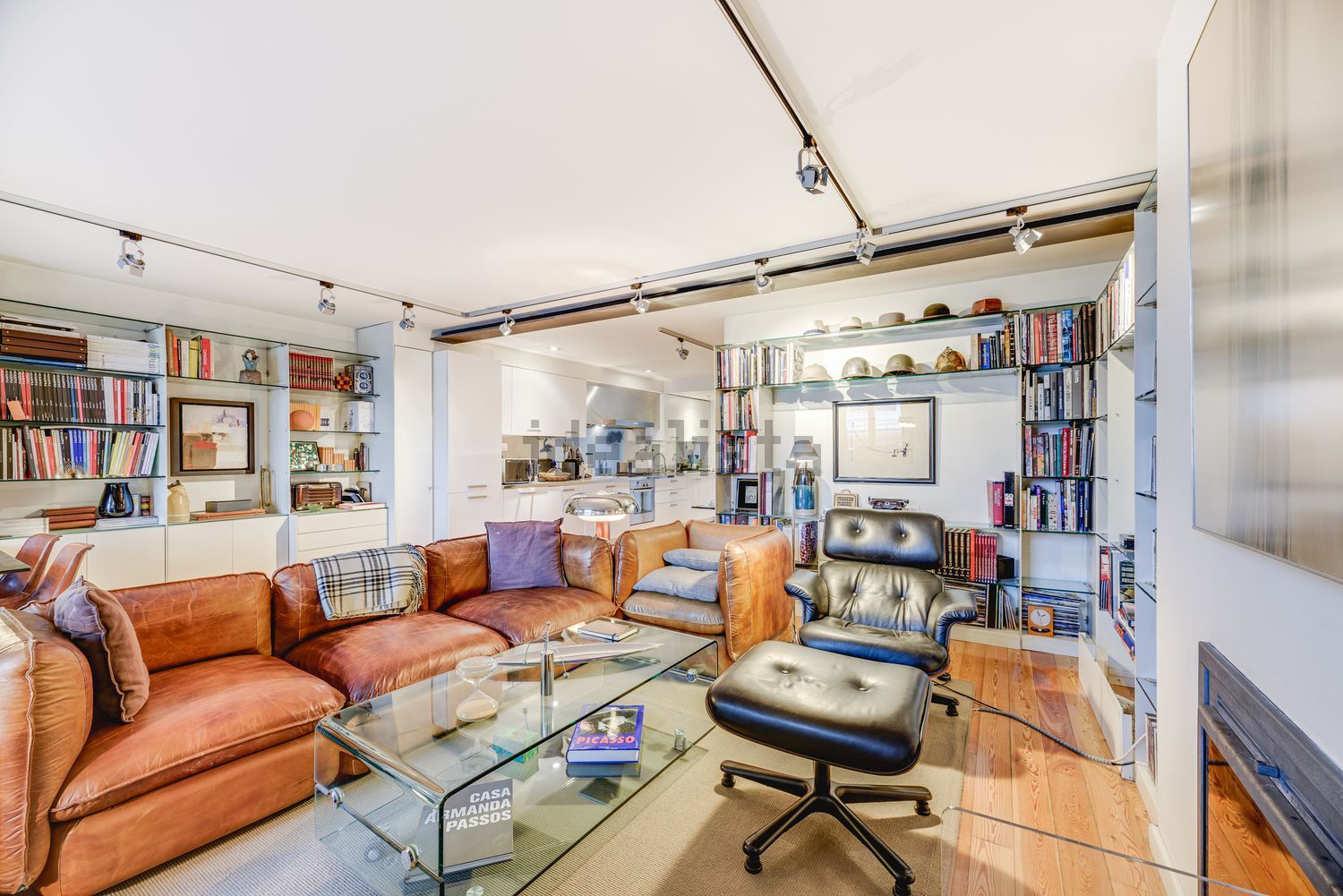 公寓 t1出售在Avenida 24 de Julho - 客厅