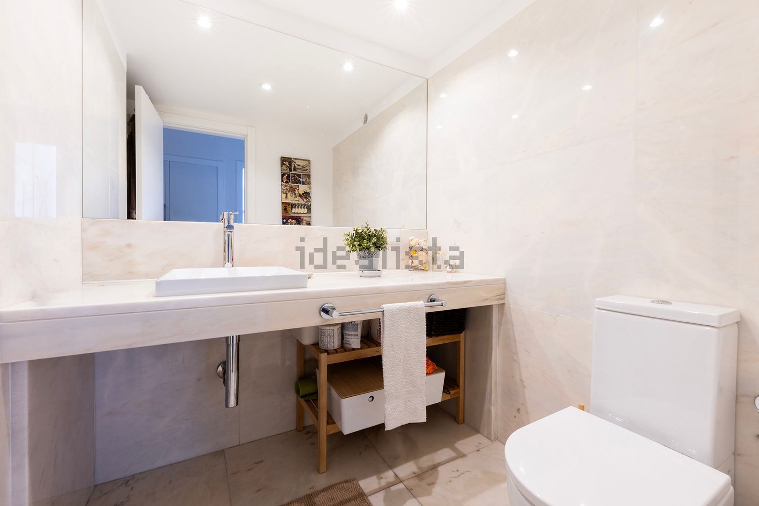 公寓 t4出售在Rua Embaixador Martins Janeira - 卫生间