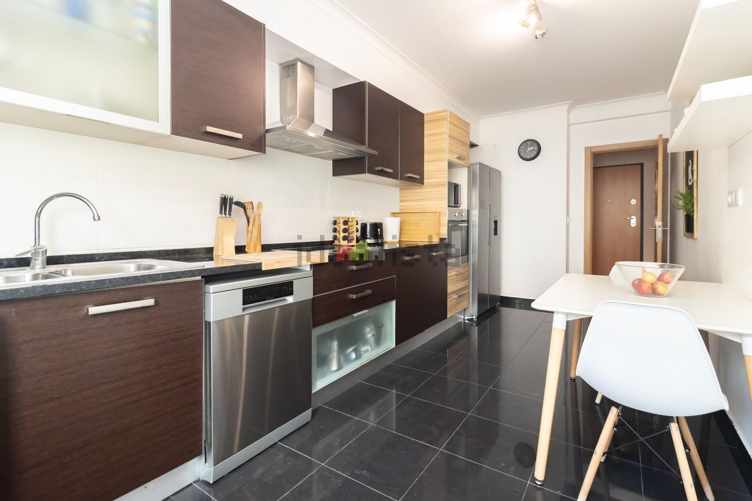 复式公寓出售在Rua Alves Roçadas - 厨房