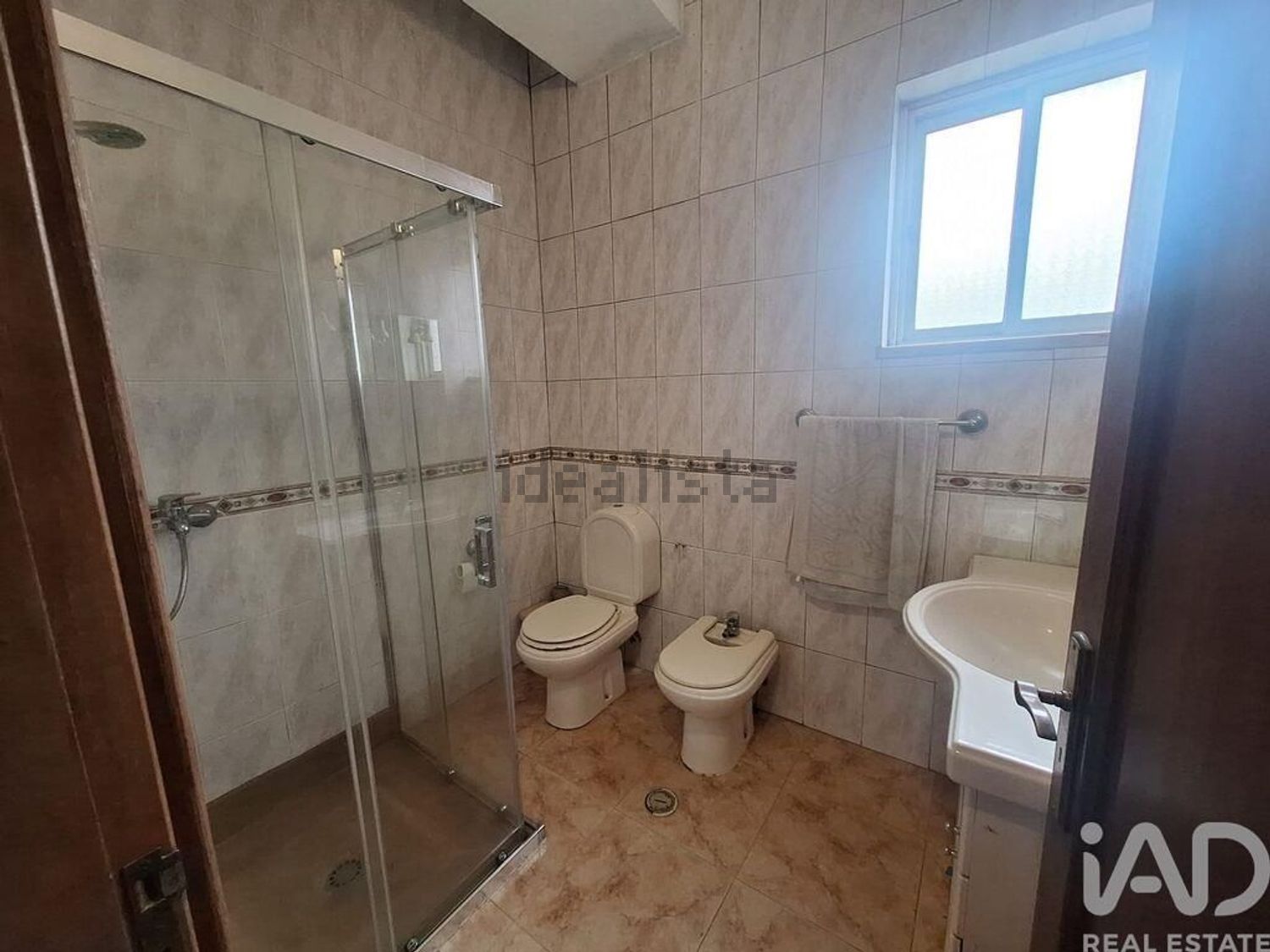 小楼房或独栋别墅出售在Centro - 卫生间