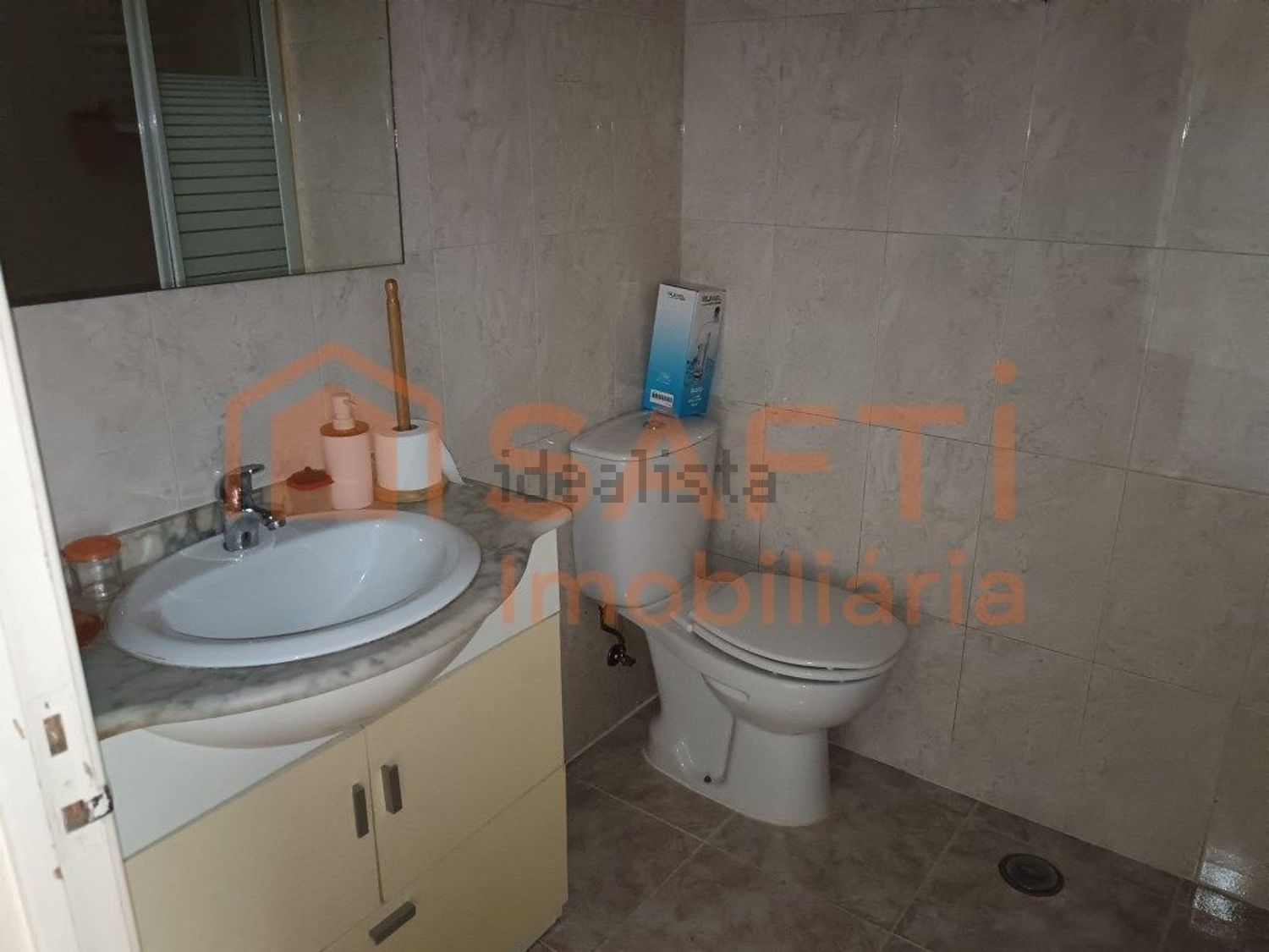 公寓 t3出售在Monte Abraão - 卫生间