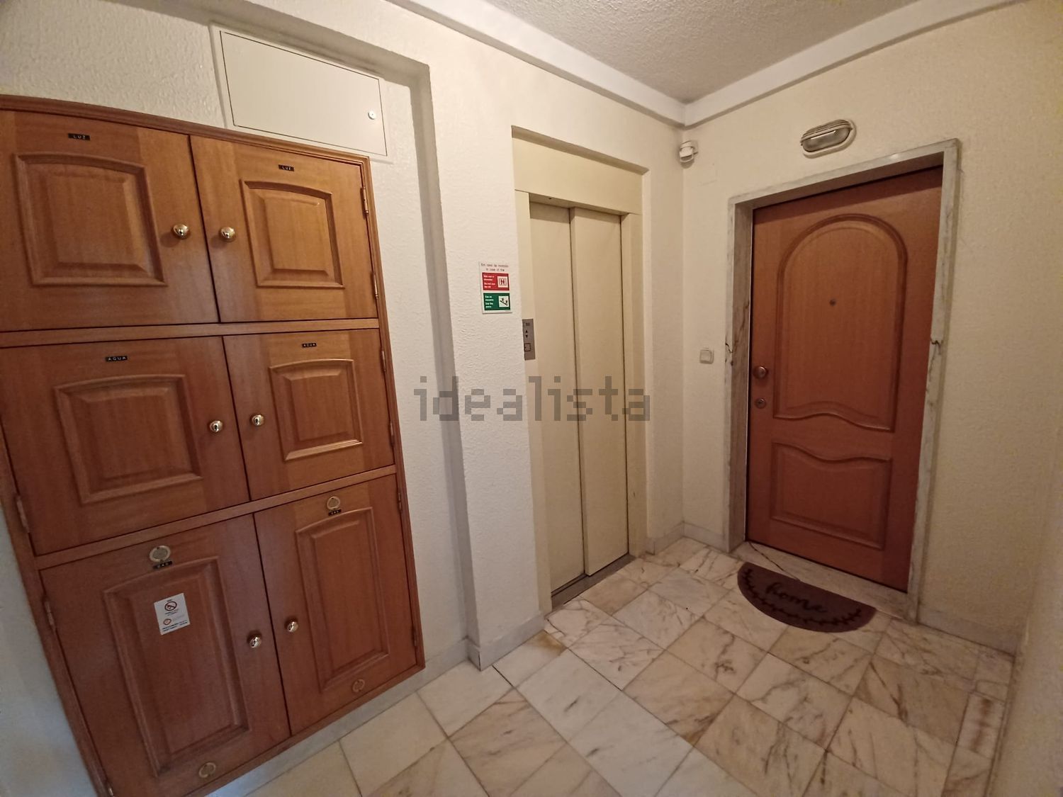 公寓 t3出售在Rua 25 de Abril - 过道