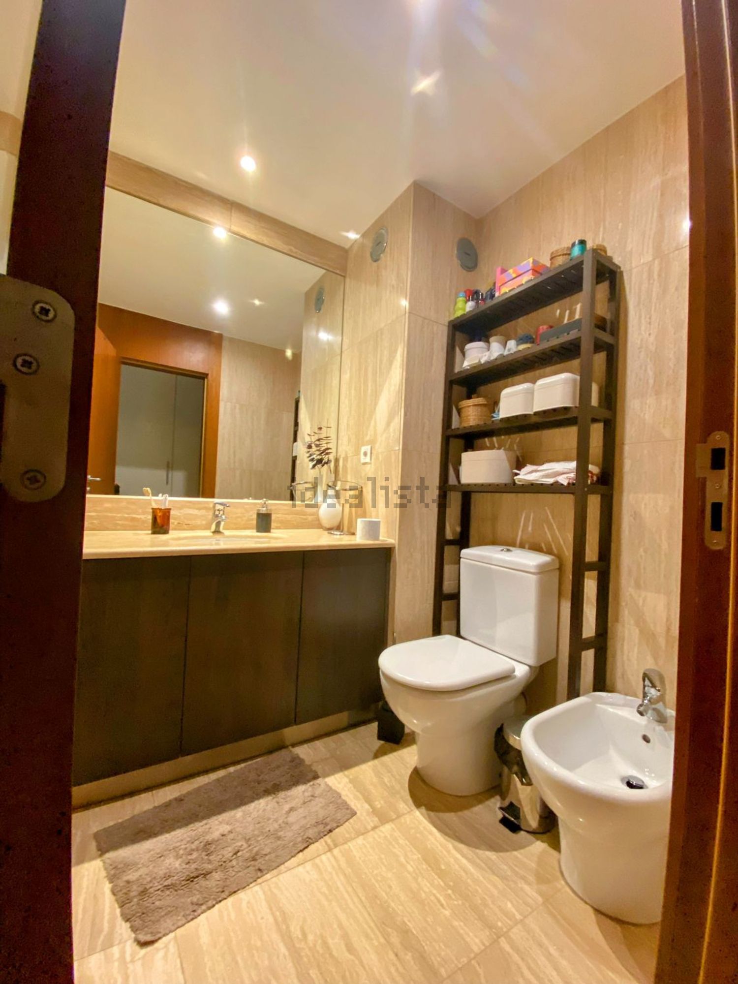 出租公寓 t2在Rua Melo Antunes, 4 - 卫生间