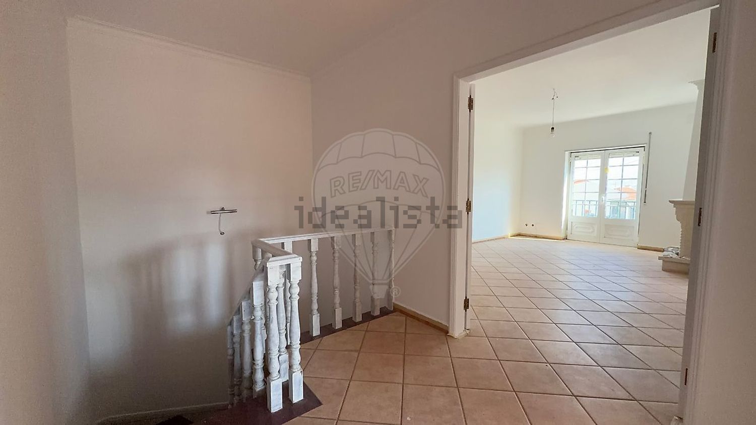 小楼房或独栋别墅出售在Rua da Pedra - 居住