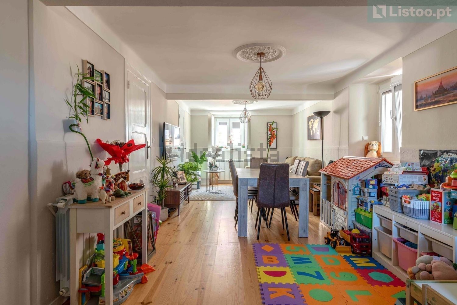 小楼房或别墅出售在Rua Dom António Correia de Sá - 客厅