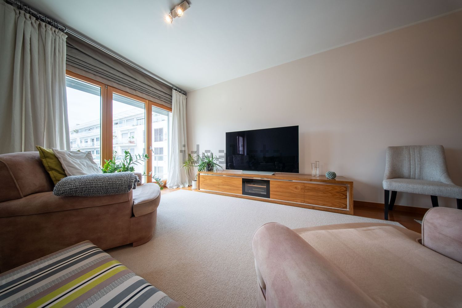 公寓 t4出售在Rua da Nau Catrineta, 1 - 客厅