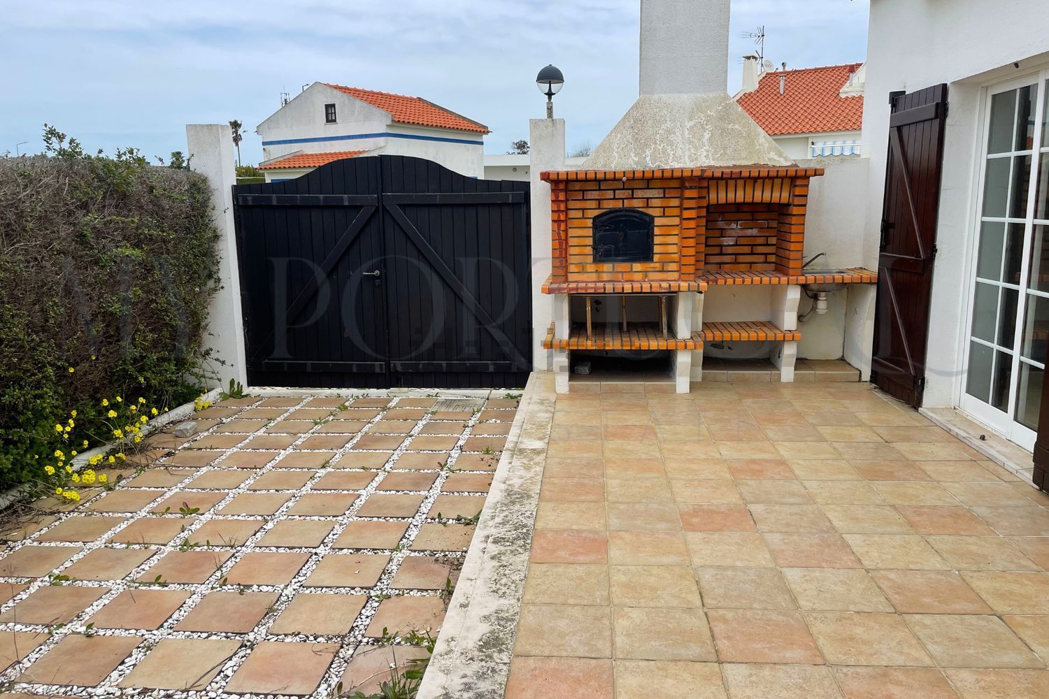 出租小楼房或独栋别墅在Praceta da Liberdade - 外立面