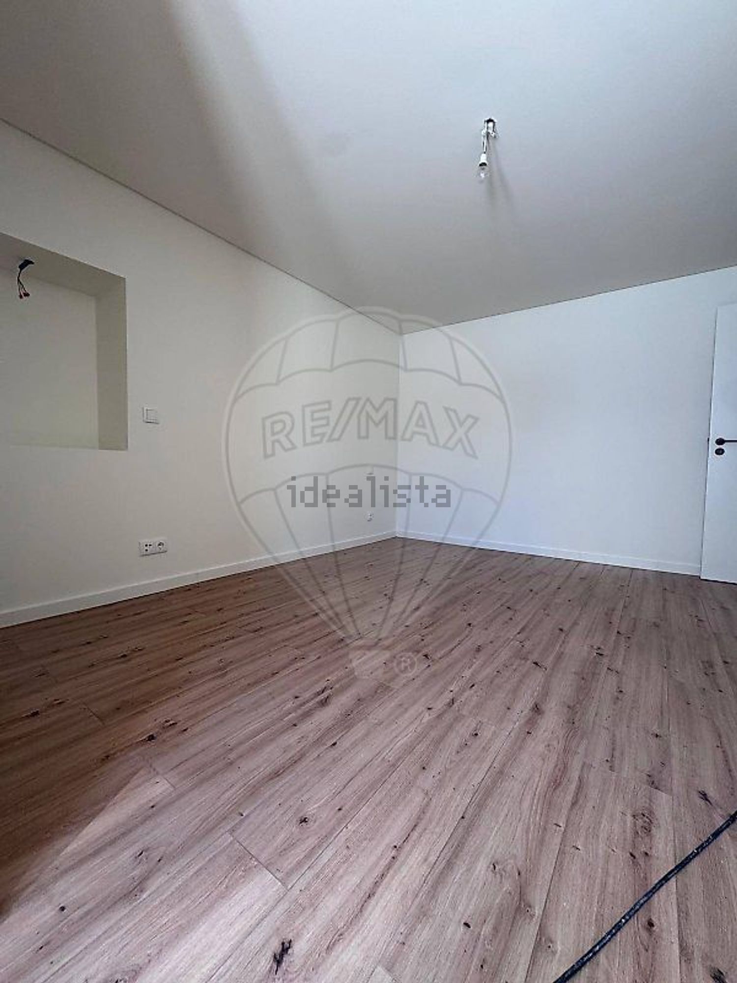 小楼房或独栋别墅出售在Rua da Ribeirinha - 居住