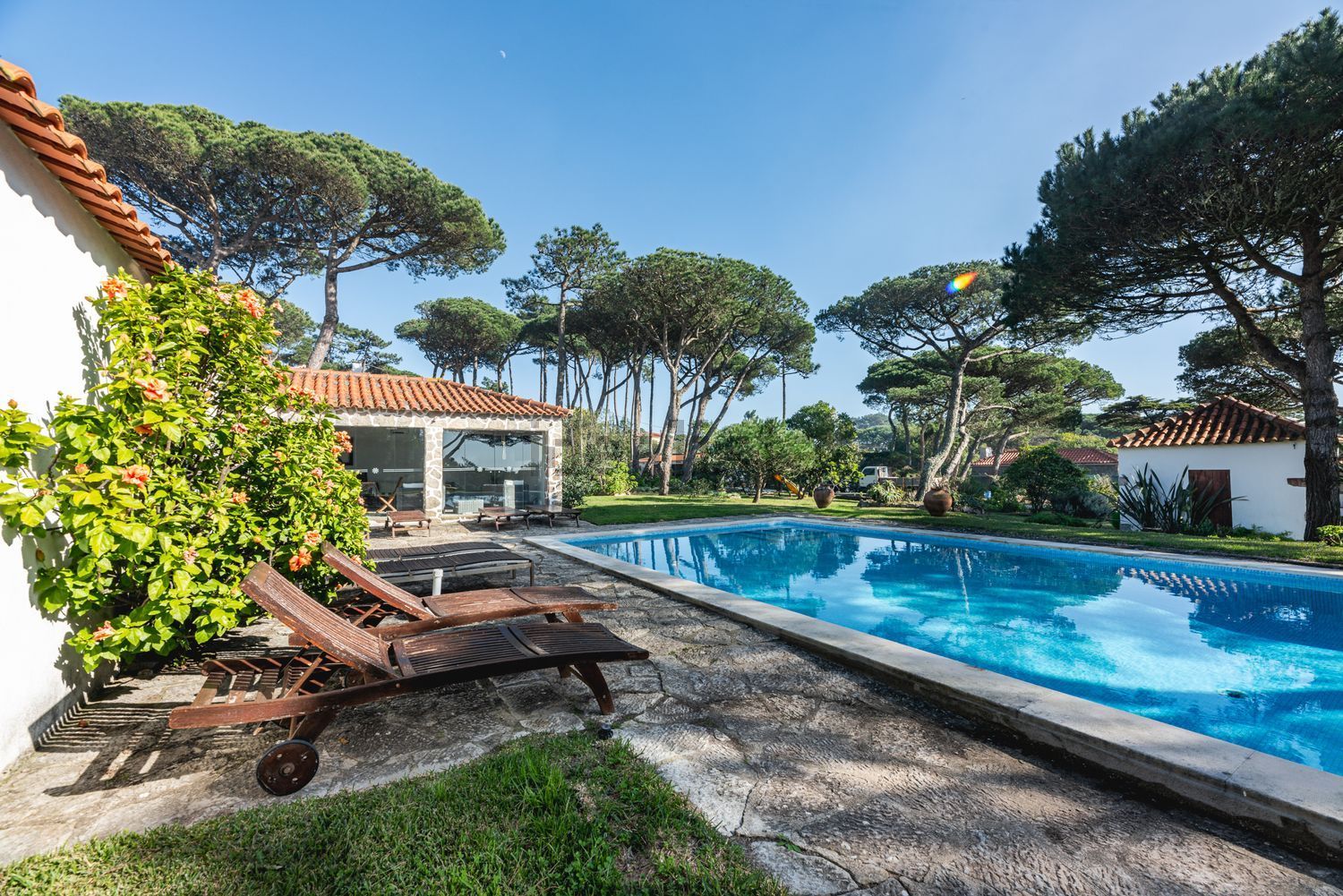小楼房或独栋别墅出售在Caminho do Rio Touro - 游泳池